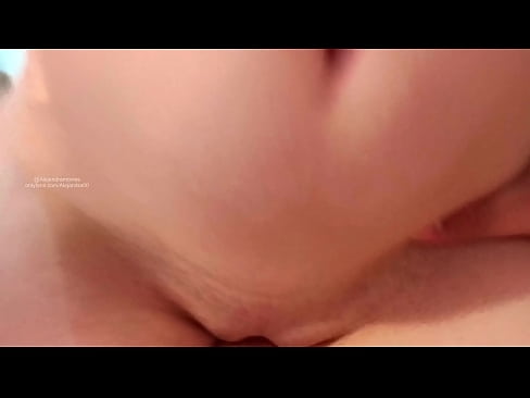 ❤️ Spím v izbe svojej sestry a tak som sa zobudila ❌ Super porno na nás ☑